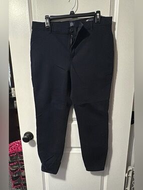 GAP Black Cropped Women's Ankle Pants